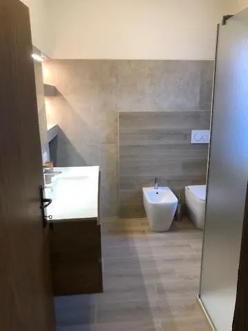 Sponchie Лацизе