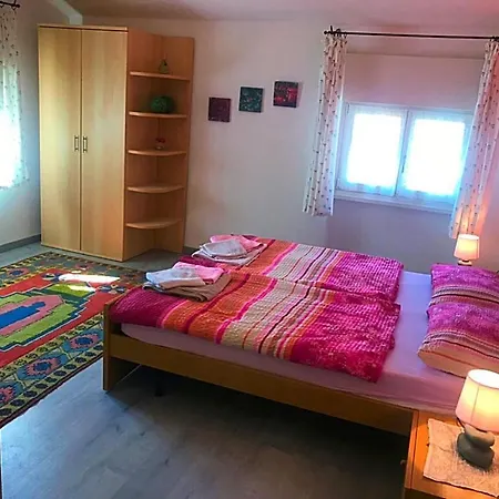 Sponchie Guest house