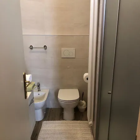 Sponchie 3* Λατζίζε